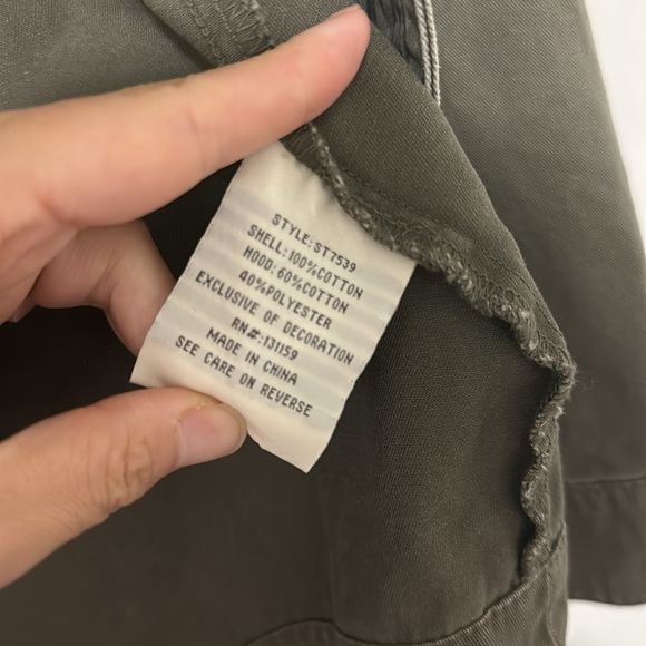 Light jacket- size small - Picture 7 of 7